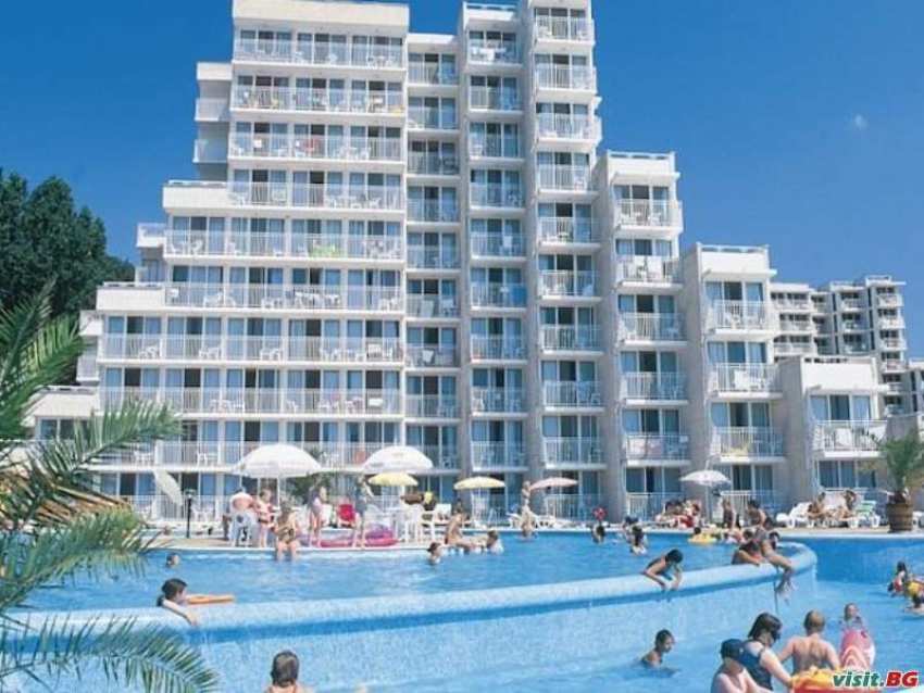 На първа линия в Албена лято на море 2025, All Inclusive до 01.07 в хотел Елица