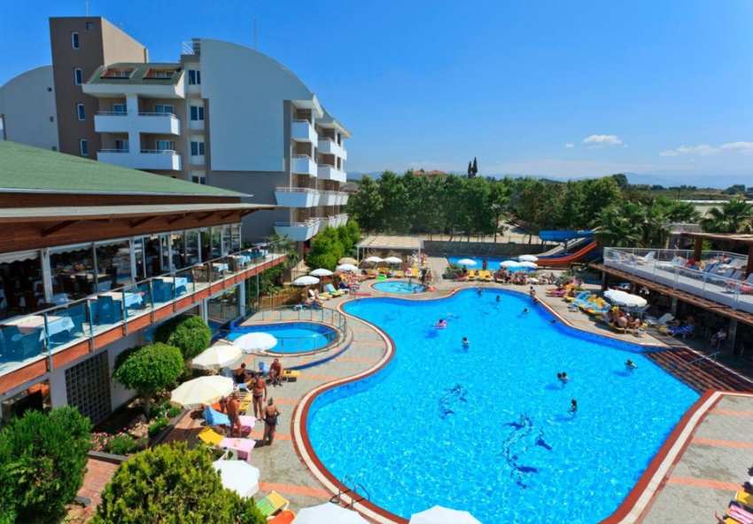  All Inclusive почивка в CLUB MERMAID VILLAGE 4*, Алания, Турция. Чартърен полет от София + 7 нощувки на човек 